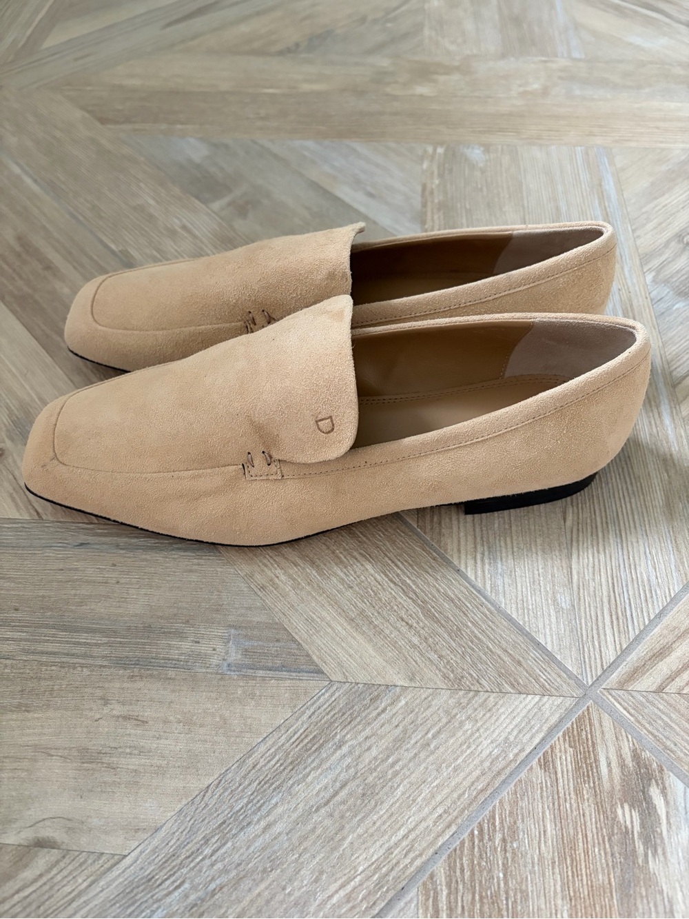 House of Dagmar Suede Loafer Beige Size 37 Luxury Neutral